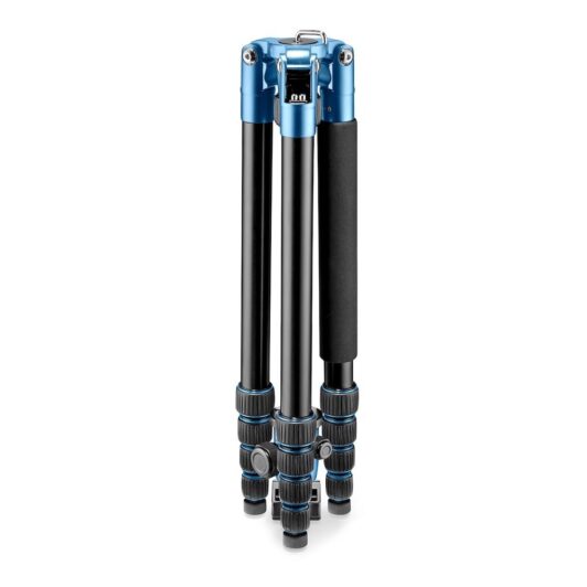 ขาตั้ง MANFROTTO BMKELB5BL-BH ELEMENT TRAVELLER BLUE (Clearance Sale)